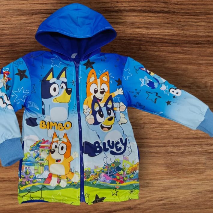 CHAQUETA IMPERMEABLE BLUEY CELESTE